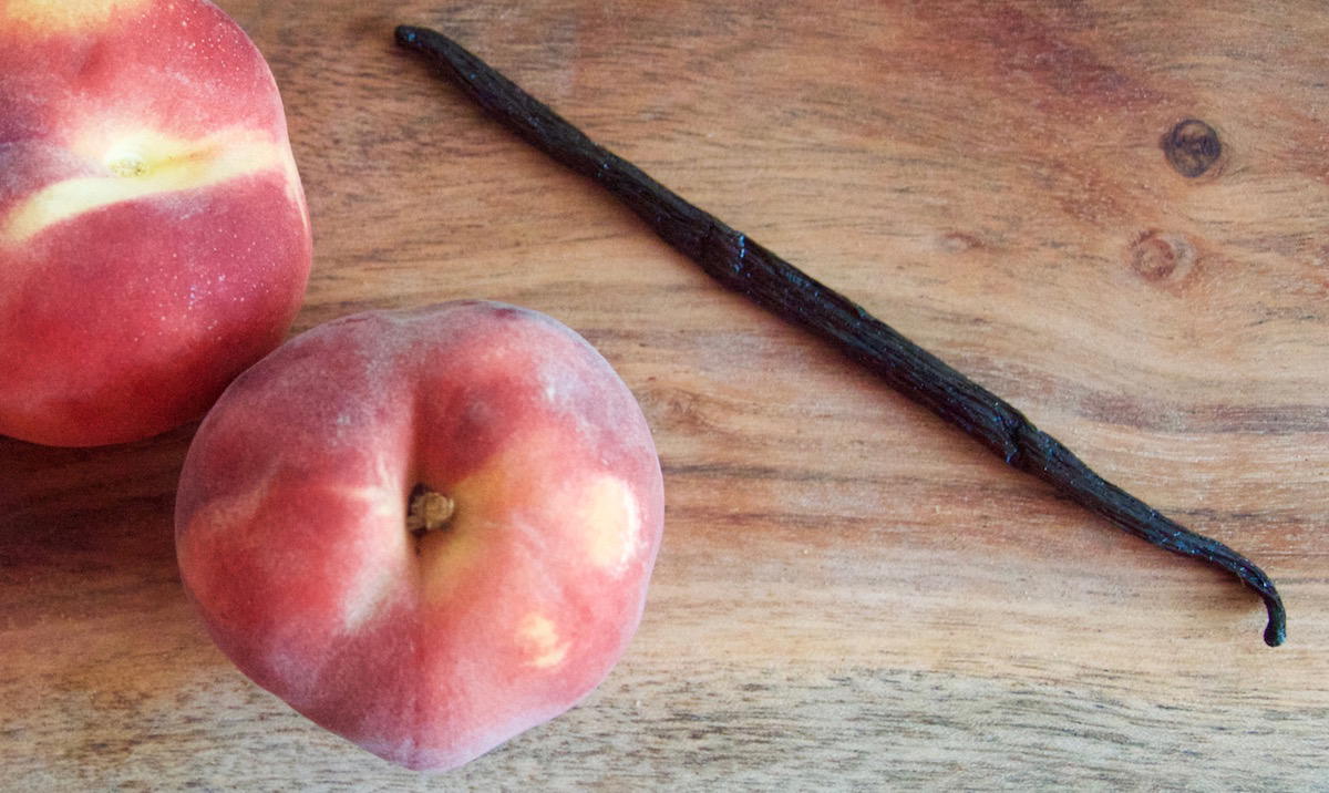 Recette de compote de pêche à la vanille pour bébé (dès 4 mois)