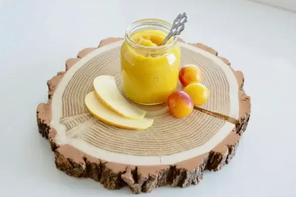 Compote bébé mirabelles et pomme