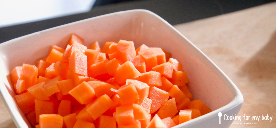 Dés de carotte pour pâtes aux légumes pour bébé